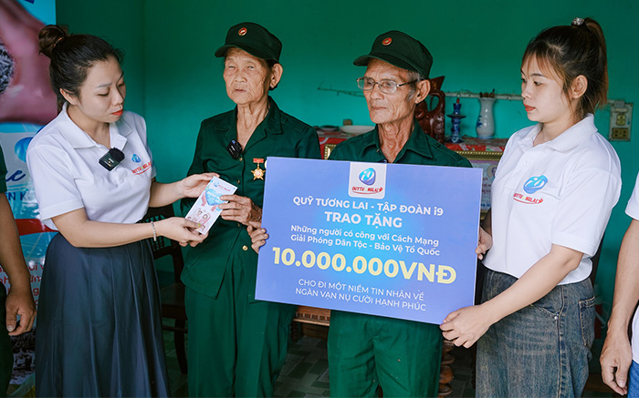 Đội ngũ hỗ trợ khách hàng chuyên nghiệp của sòng bạc trực tuyến